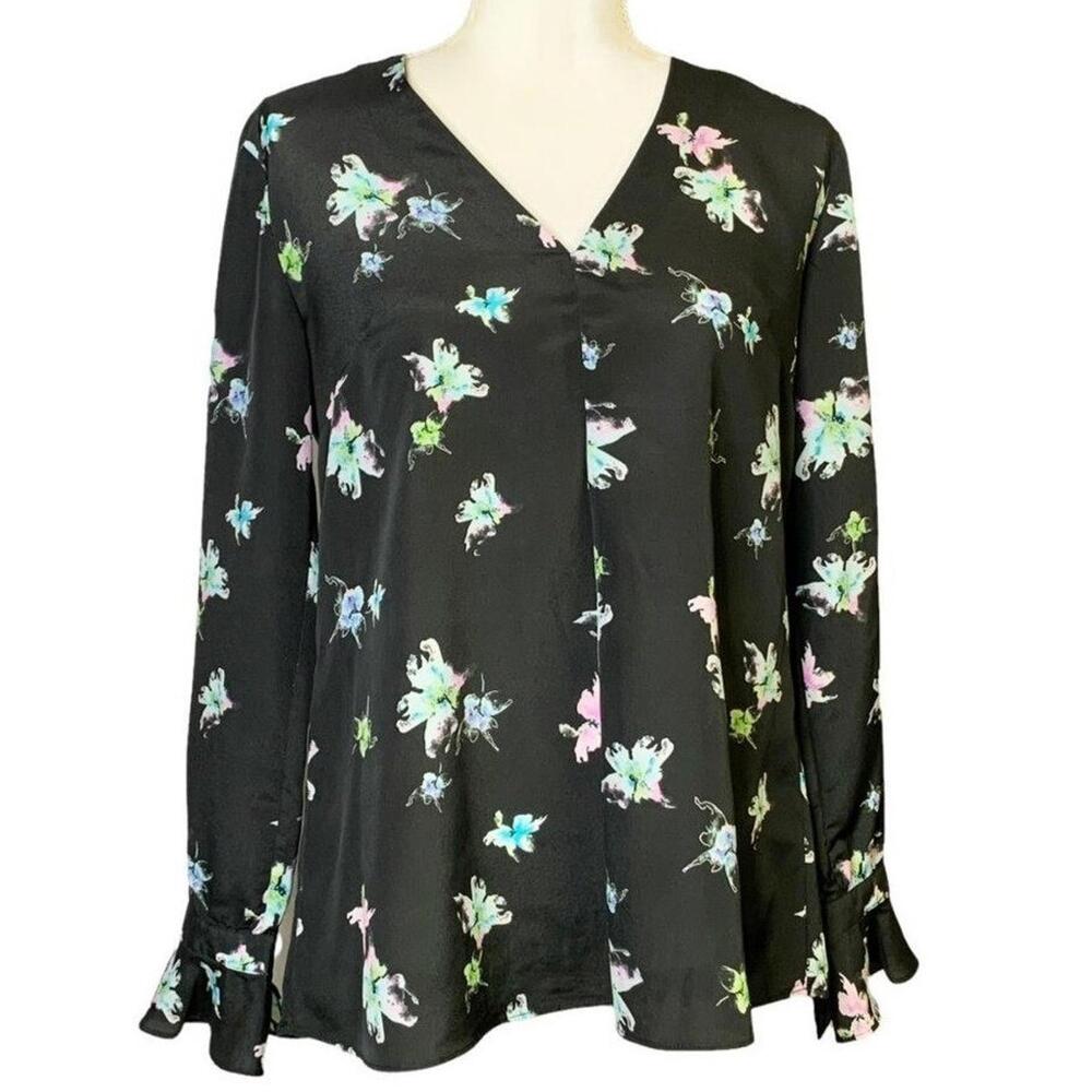 Banana Republic Women's Long Sleeve Black Floral Bell‎ Sleeve Flowy Blouse Small